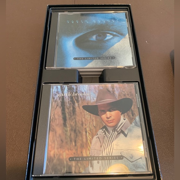Garth Brooks THE LIMITED SERIES 6 CD Box Set 1998. - Picture 4 of 5